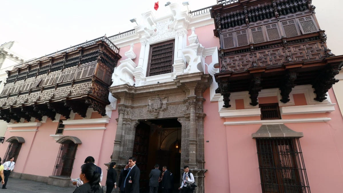 Diplomatic Bridge: Peru Orchestrates Humanitarian Airlift for Citizens Stranded by Bolivian Blockades