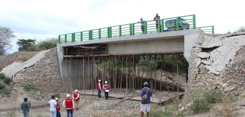 Structural Integrity at Risk: Comptroller General Flags Critical Deficiencies in Morropón Bridge Project