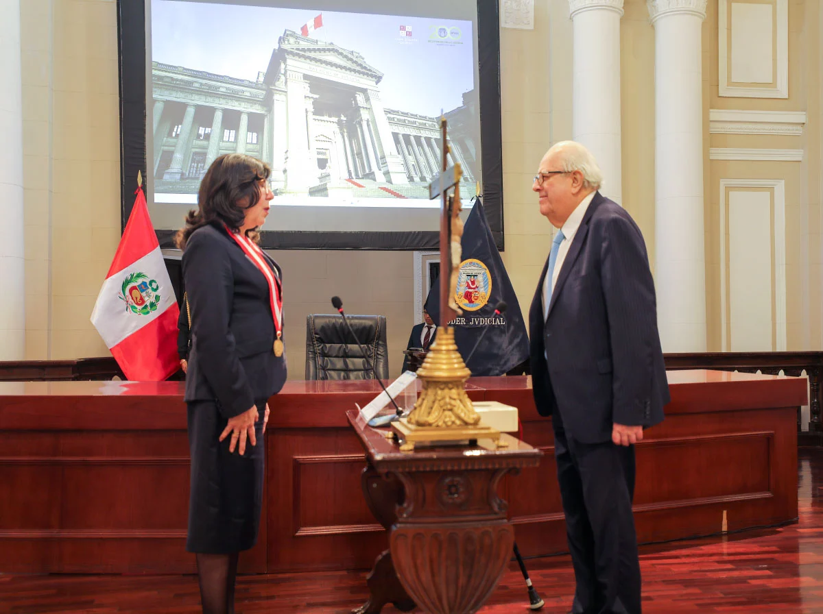 Julio Velarde Secures Fifth Term as Peru’s Central Bank President Amidst Recognition and Emerging Challenges