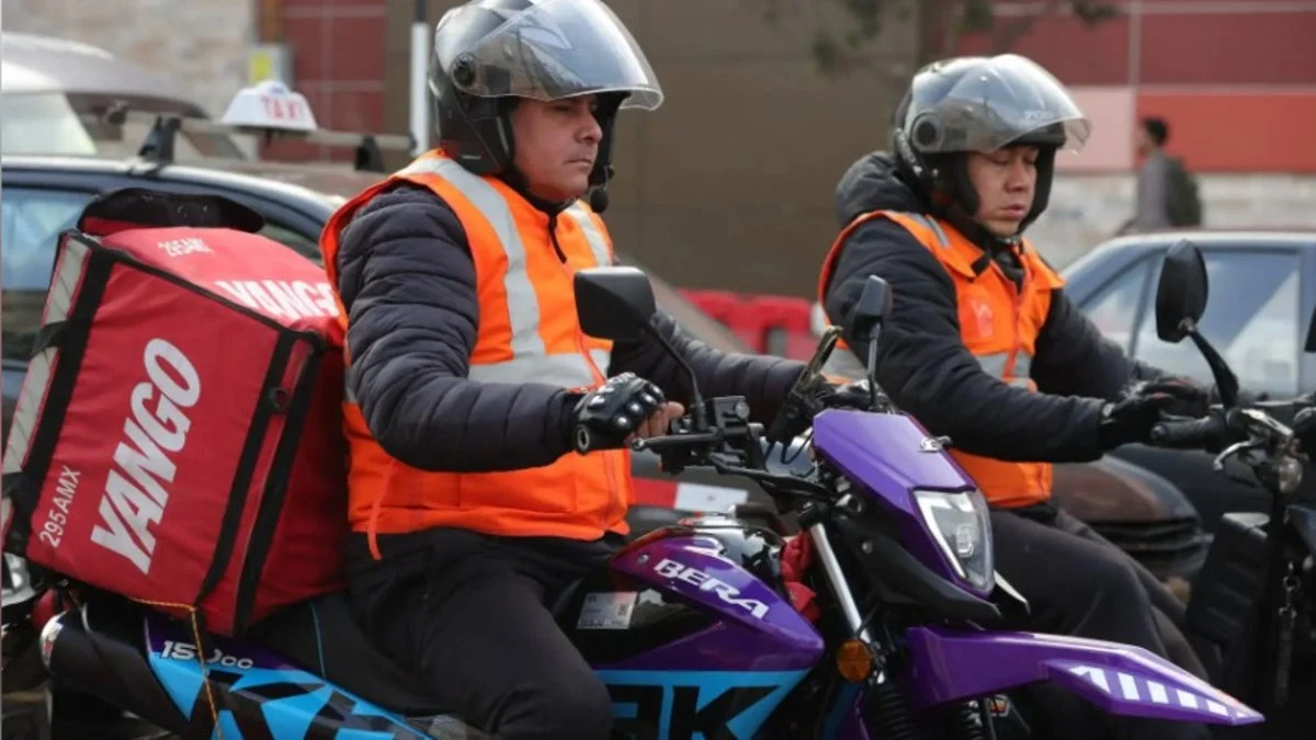 The "Hidden Passenger" Crisis: How Delivery Apps Are Being Hijacked for Illegal Mototaxi Services in Peru