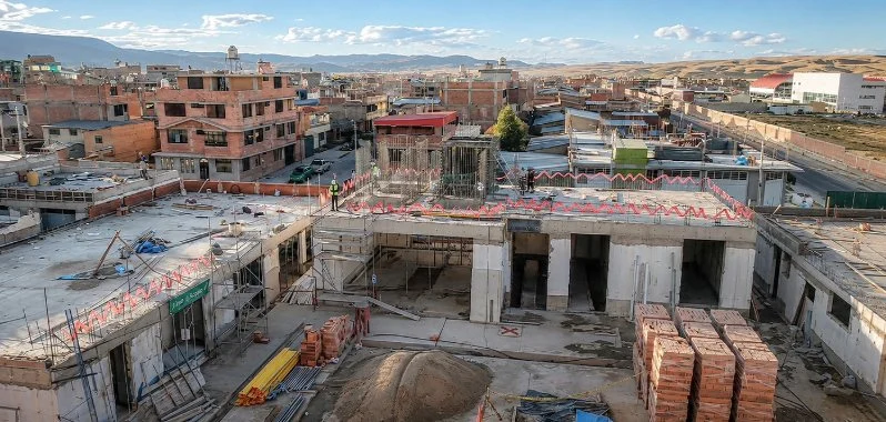 Transforming Healthcare in the Andes: The Strategic Development of the Santa María de Chicmo Health Center