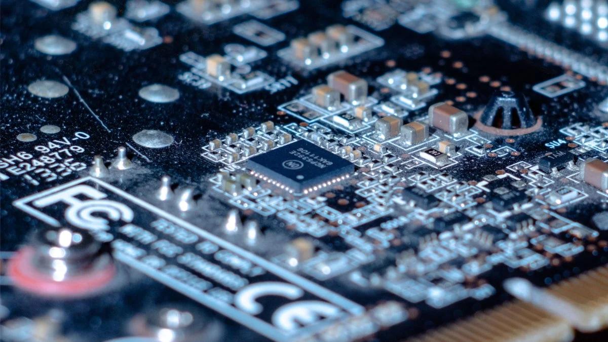 The Infrastructure Pivot: Samsung Invests $1 Billion into Helix to Power the AI Revolution
