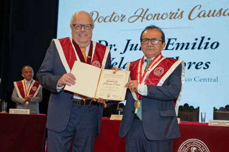 Universidad Nacional de Ingeniería Honors Julio Velarde with Doctor Honoris Causa, Reinforcing Commitment to Economic Stability